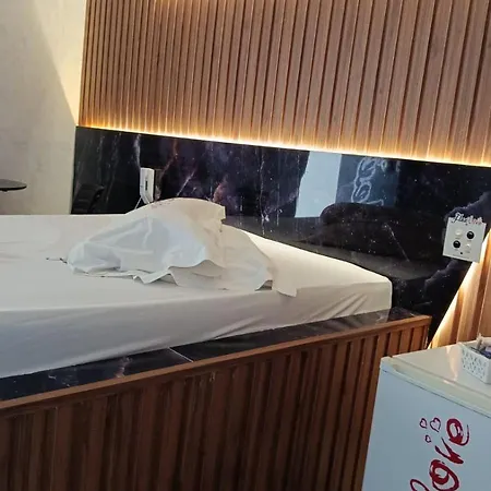 Motel Flex Love (Adults Only)-2